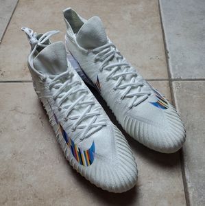 NEW NIKE NFL CRUCIAL CATCH MENS CLEATS SIZE 16